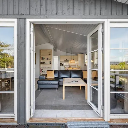 度假居 Maylin - 350m From The Sea By Interhome