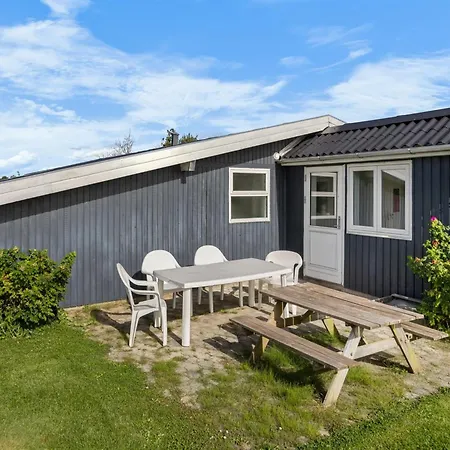 Maylin - 350m From The Sea By Interhome Holiday home Bogense