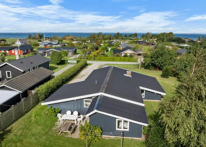 Maylin - 350m From The Sea By Interhome *