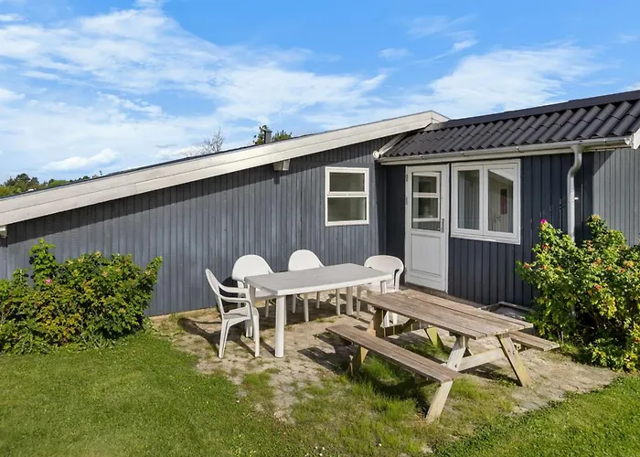 Maylin - 350m From The Sea By Interhome 度假居 博恩瑟